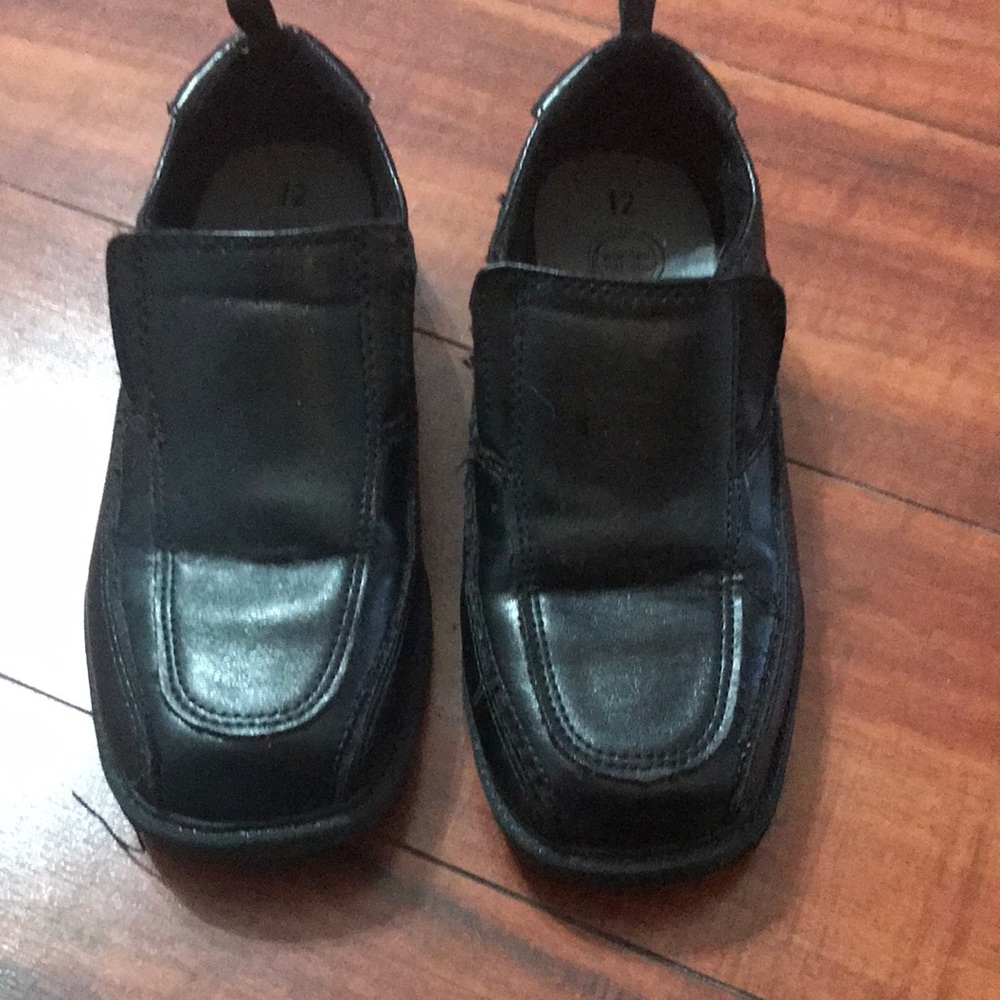 Boys dress shoes